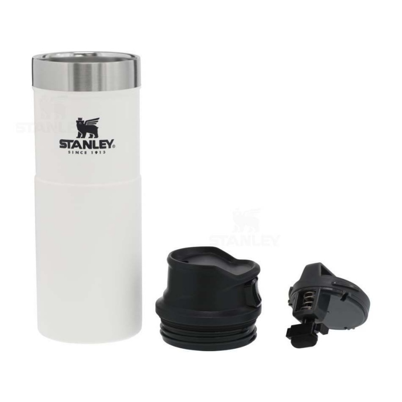 Stanley Classic Trigger-Action Travel Mug | 16 OZ Coffee & Tea | Danmark_S2171