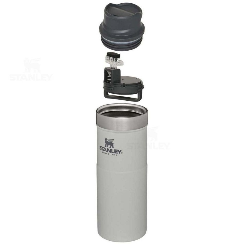 Stanley Classic Trigger-Action Travel Mug | 16 OZ Coffee & Tea | Danmark_S1030